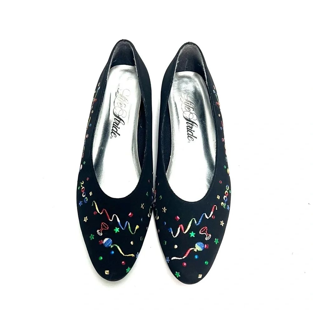 Vintage Y2K black fabric New Years Eve 2000 embroidered holiday kitten heels